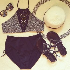 Arizona Black & White High-Wasted Bathing Suit